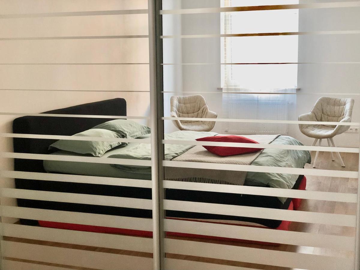 Sova Apartment Lviv Сenter Сity מראה חיצוני תמונה